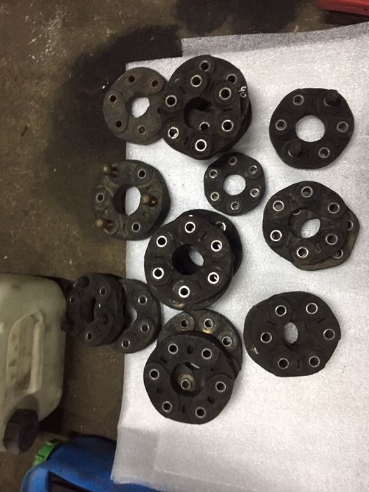 Эластичная муфта на Бмв и Мерседес .