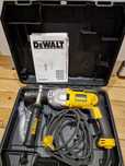 Ударна бормашина DeWalt