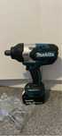 Cheie Makita 18v brushless DTW1001 stare nou, niciodată folosit cu bat
