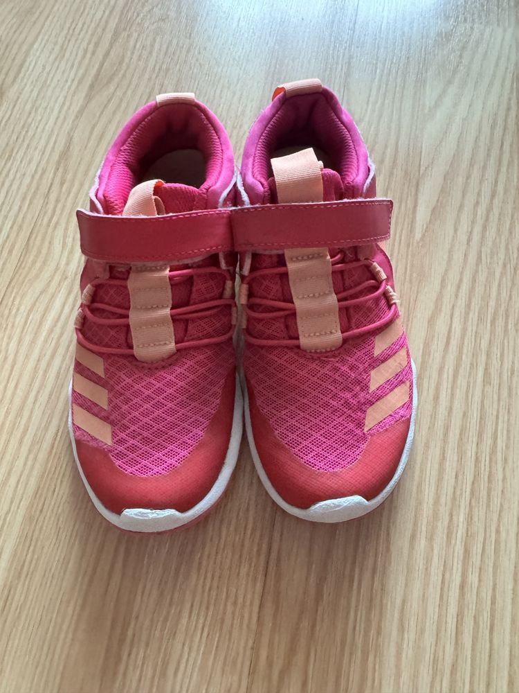 Маратонки Adidas