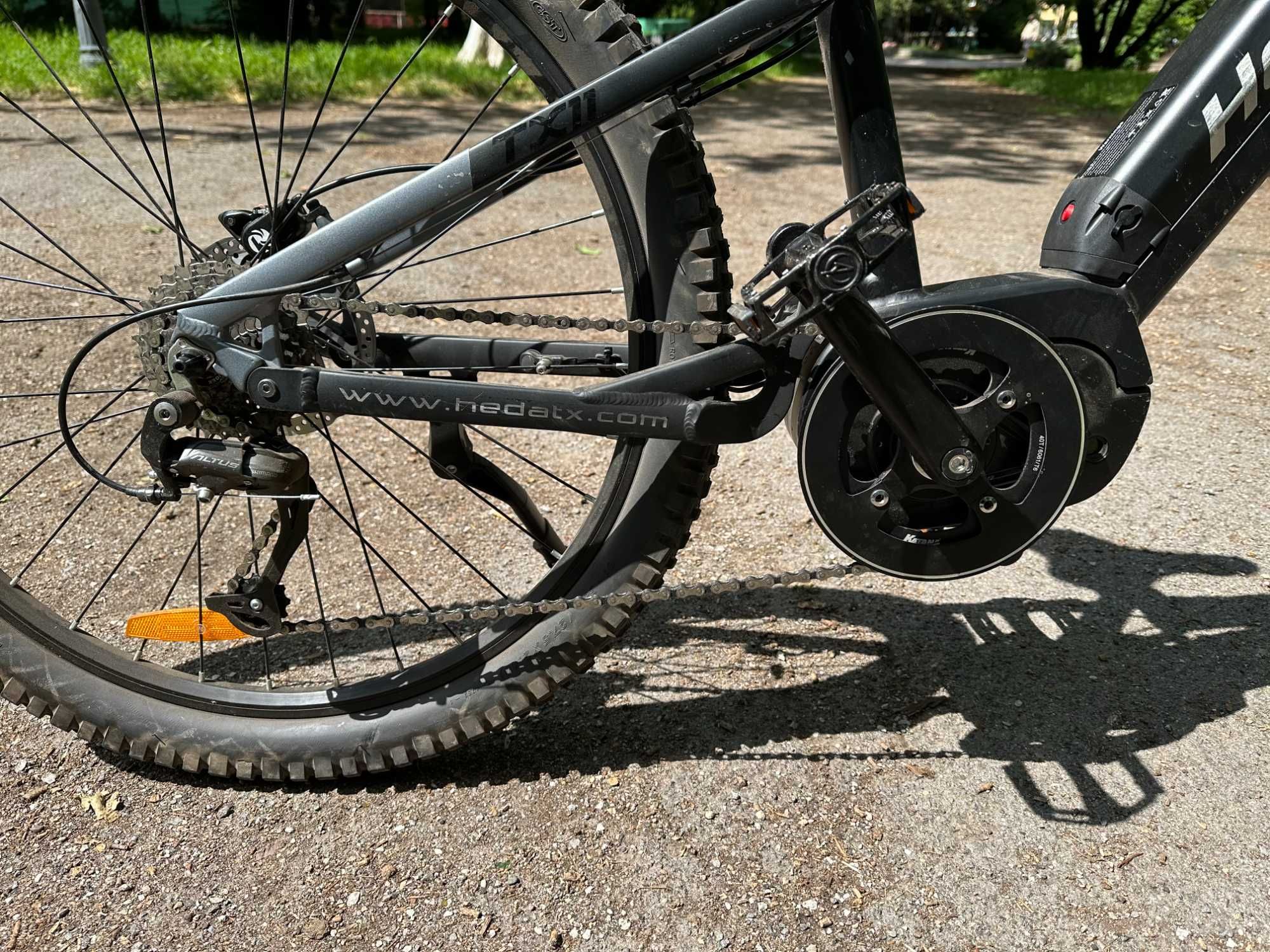 Electric Bike Mid-drive 48V 1000W 27.5 15Ah Battery Hydraulic Brakes