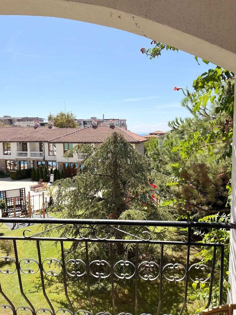 Продава се Тристаен апартамент в Свети Влас - 81 кв.м за 694 €/кв.м - Снимка #10