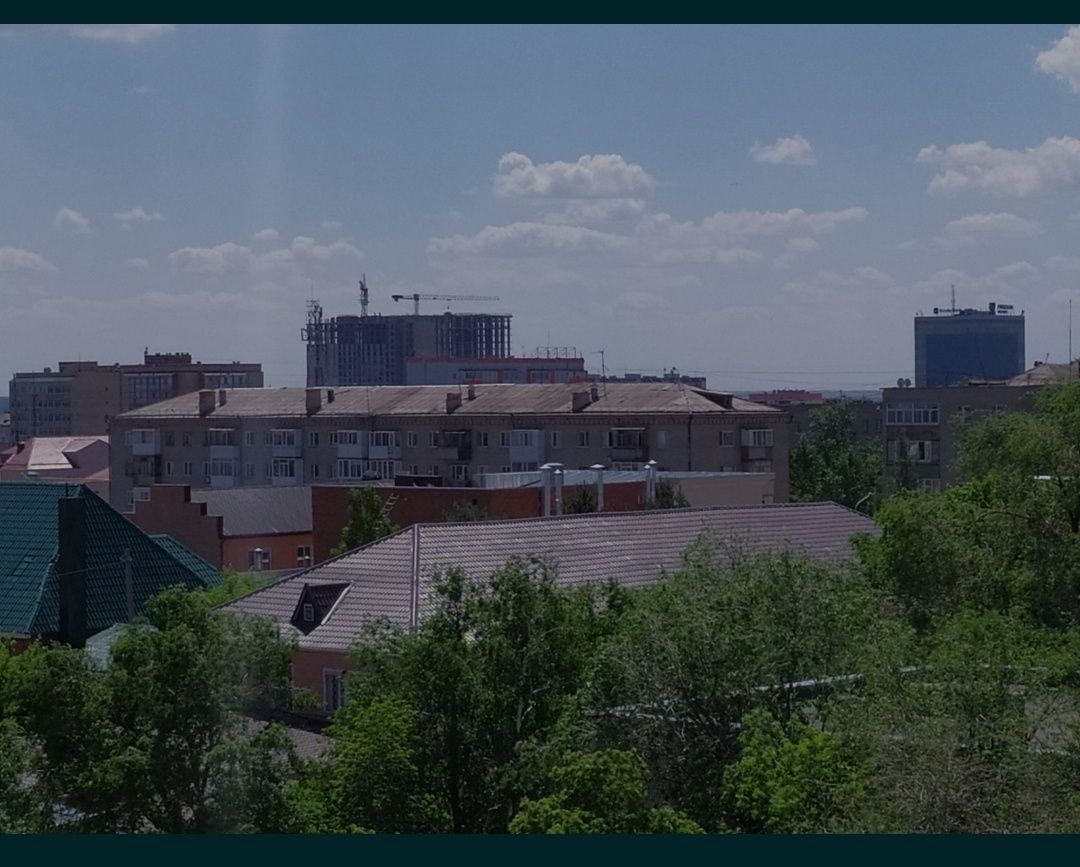 Обменяю 4 комнатную в центре на дом в за Тобольске...