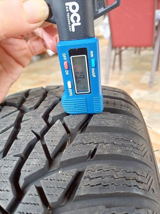 Anvelope de iarna Nokian 205/60/R16 impecabile