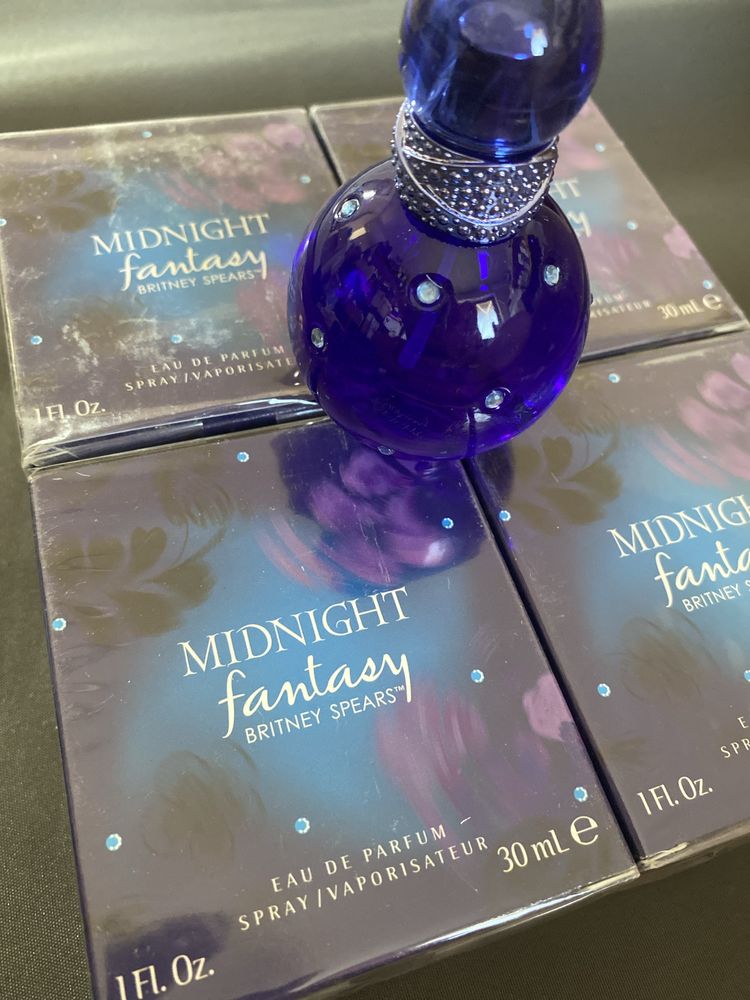 Apa de parfum britney spears fantasy midnight
