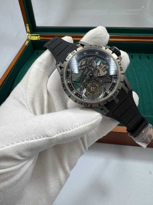 Roger Dubuis Excalibur Spider Skeleton Flying Tourbillon