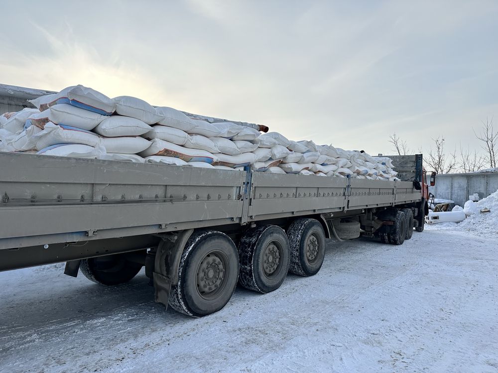 Длинномер грузоперевозки шаланда полуприцеп камаз