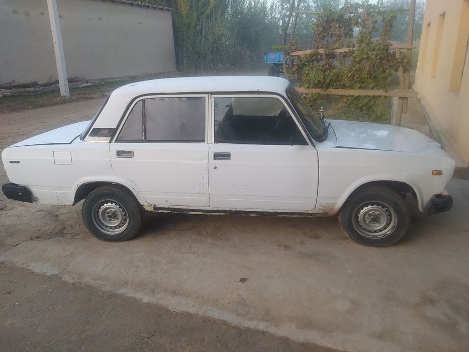 Vaz 2107 juguli 1981 yil