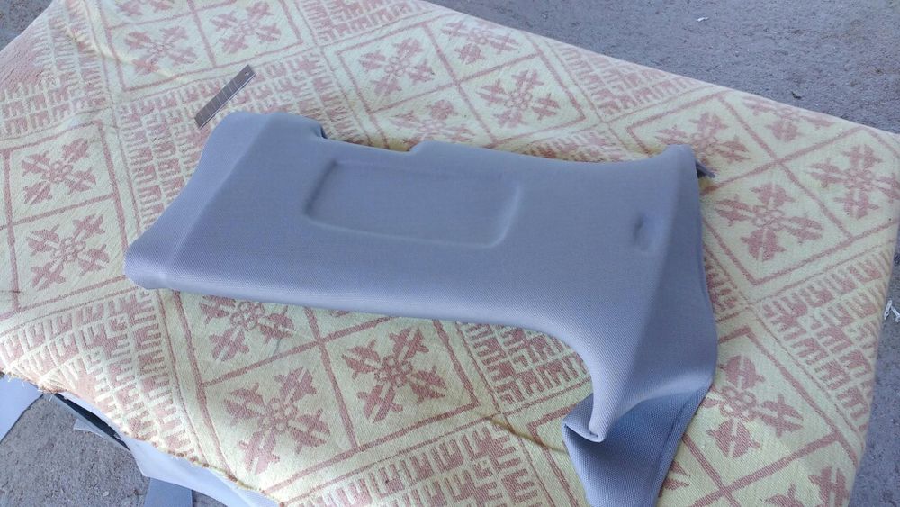 Претапициране на Автомобилни тавани и колонки.