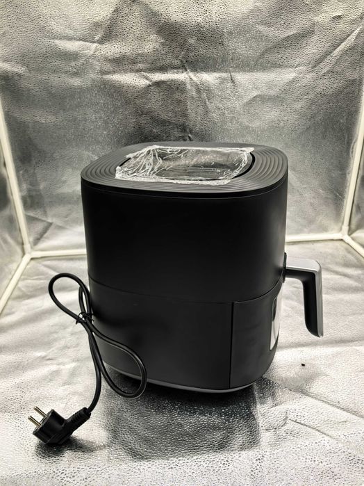 Fritiera aer cald Royalty Line 6,5 L digital 369 lei