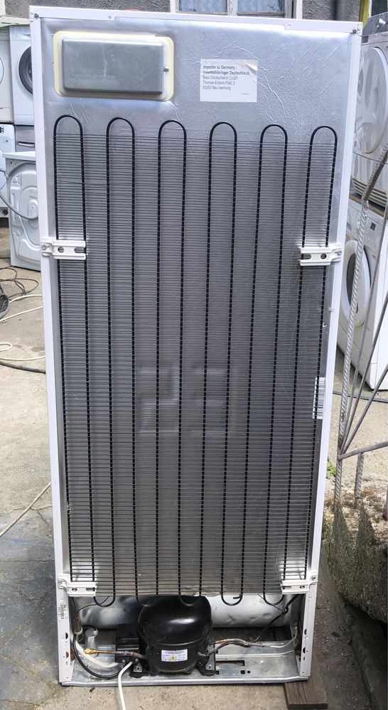 Фризер Beko 215 л.