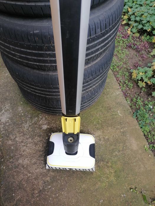 Акумулаторен моп karcher fc7