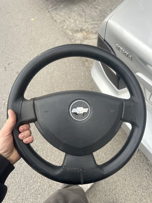Продам руль nexia 2