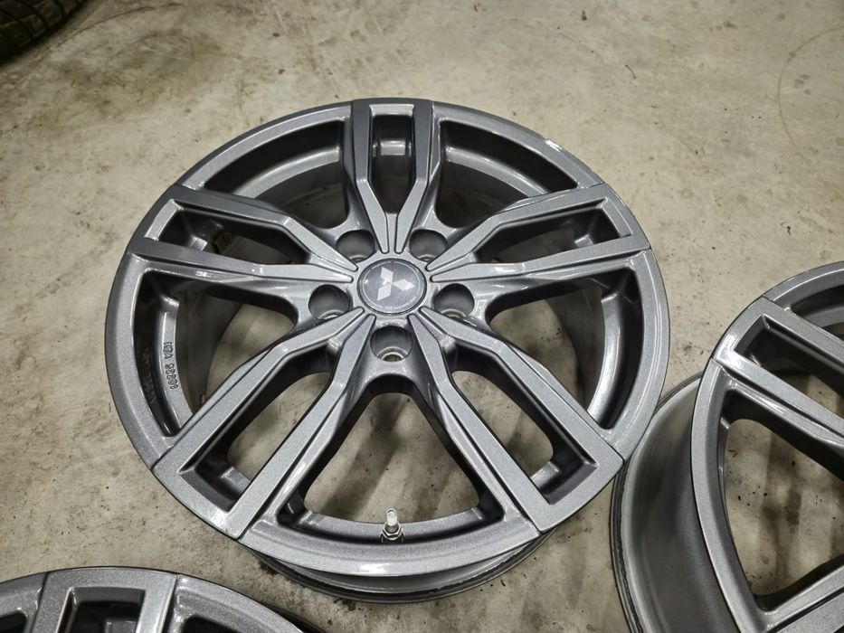 Jante 5x114.3 R17 Mithubishi Outlander Asx stare impecabila/ senzori