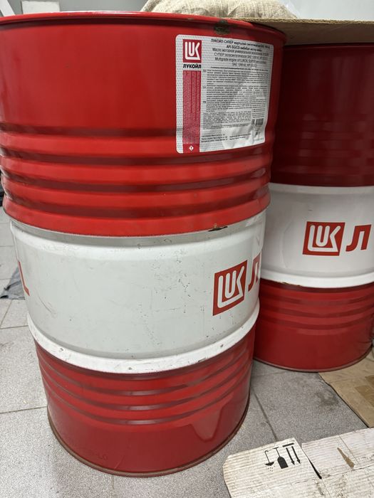 Продам бочки металические 205 литров
