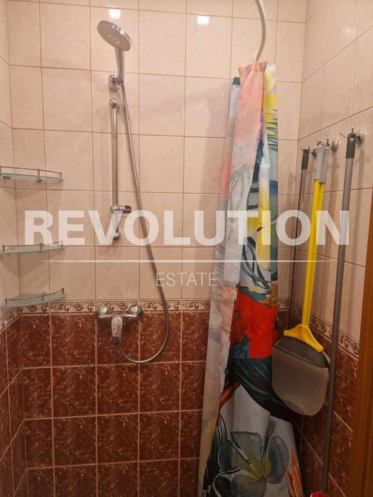 Дава се под наем Тристаен апартамент в Варна, Лятно кино Тракия - 85 кв.м за 650 € - Снимка #14