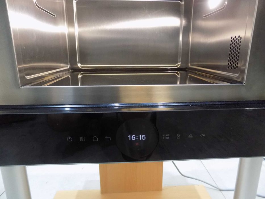 Микровълнова за вграждане BOSCH BFR7221B1 код 3627