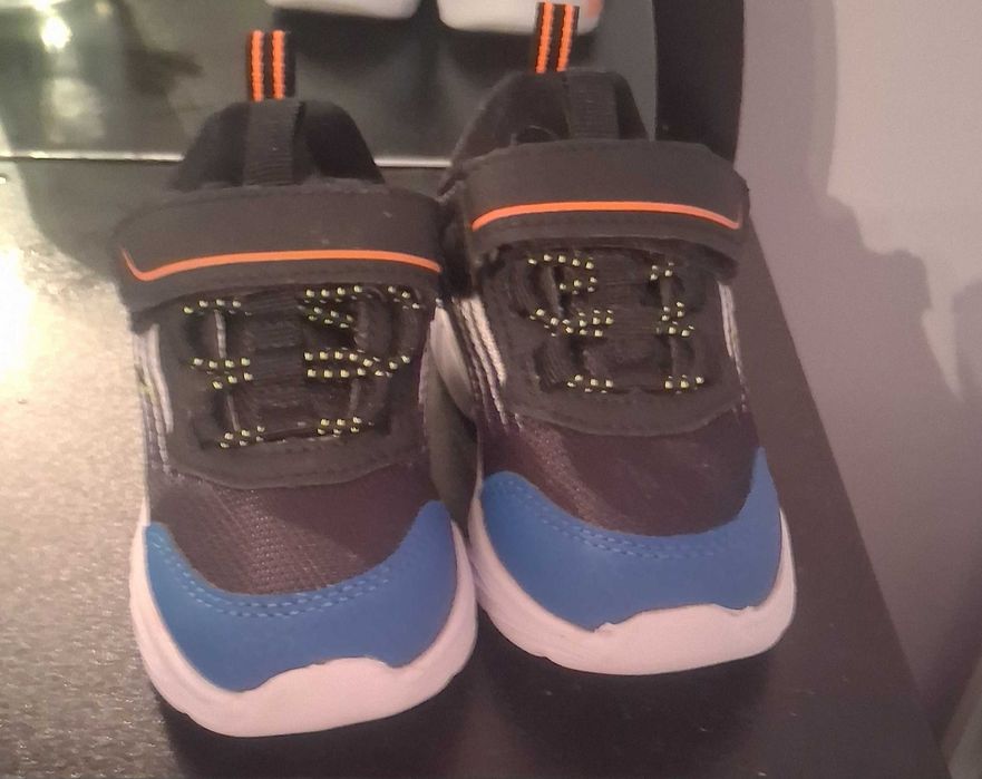 Маратонки за момченце