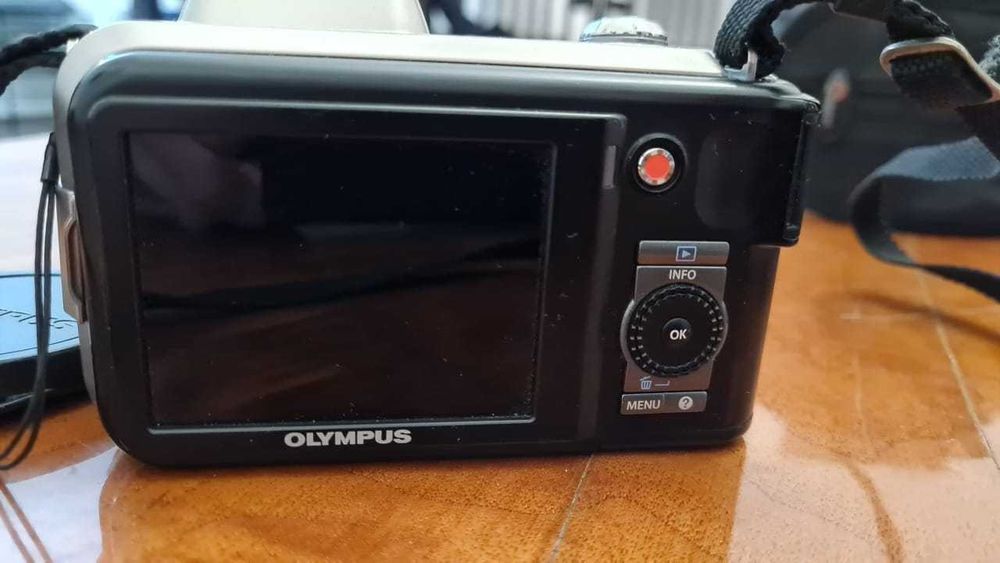 Aparat foto Olympus SP 600 UZ