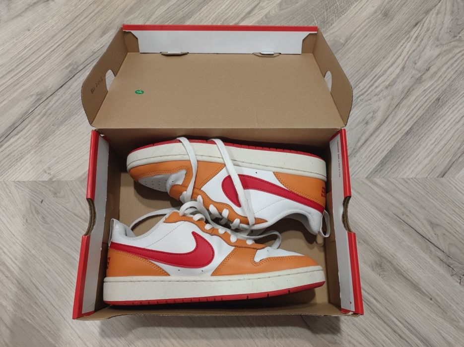 Vând nike court borugh low 2