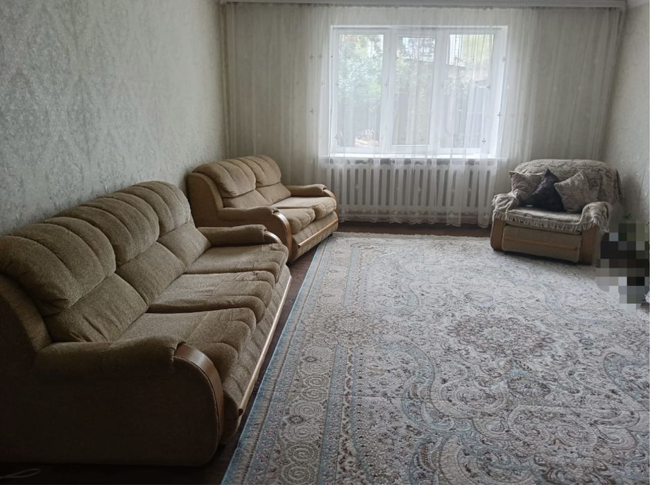 Мягкая мебель Б/У в хорошем состоянии. Производство Белоруссия