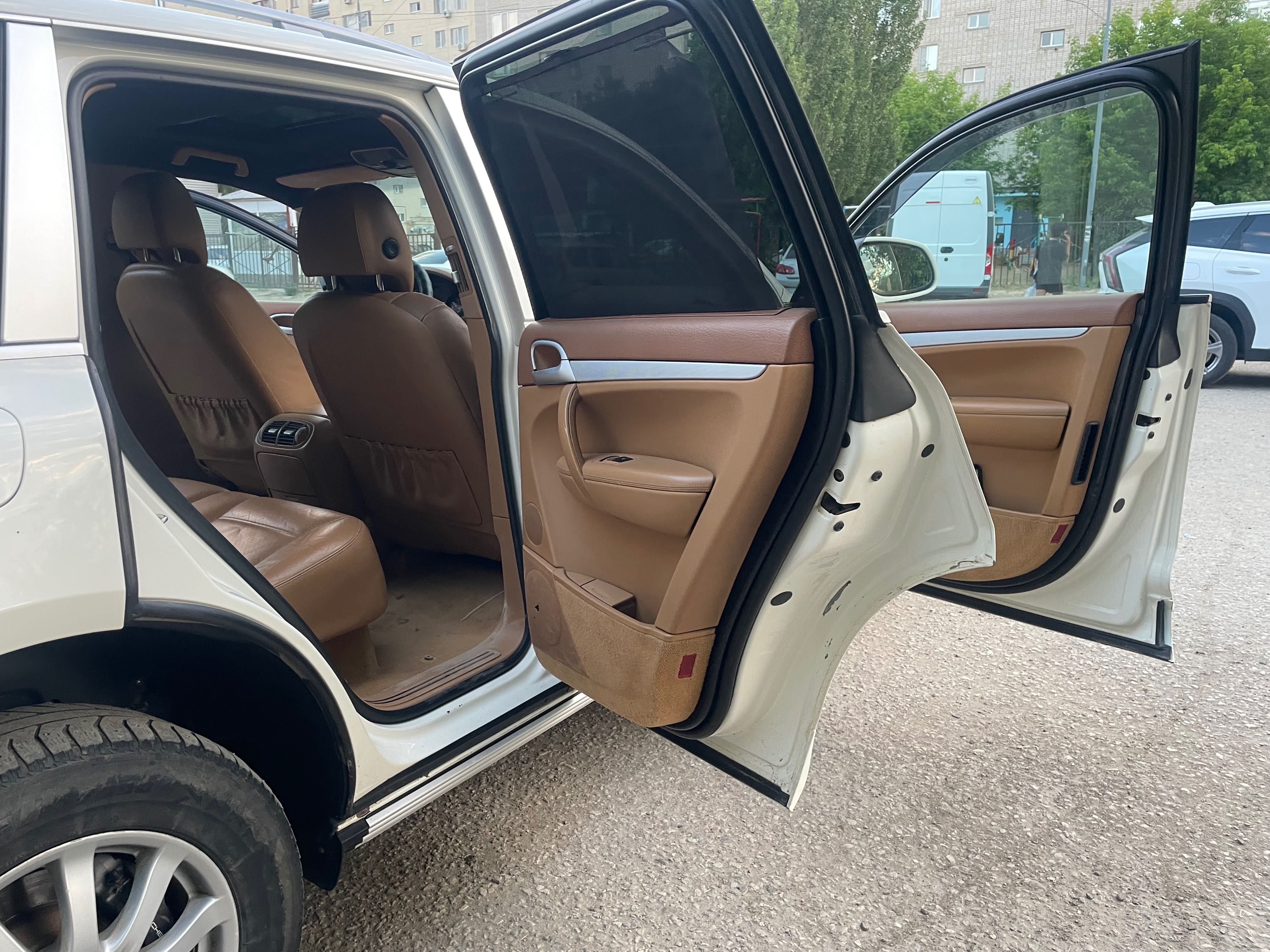 Продаю Porsche cayenne