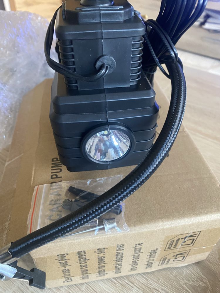 Въздушен компресор на 12 V