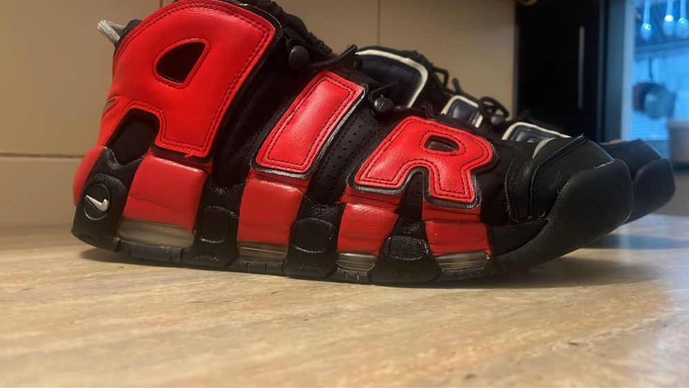 Nike air uptempo