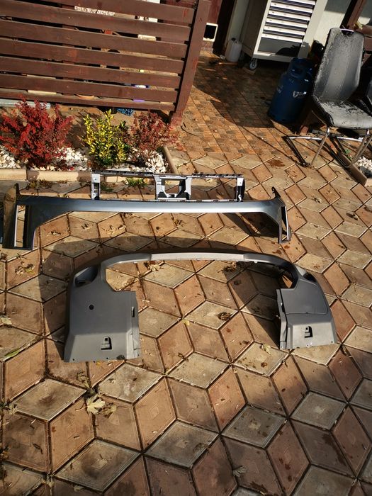 Bara fata bandou ornament dacia duster 3 2024/2025