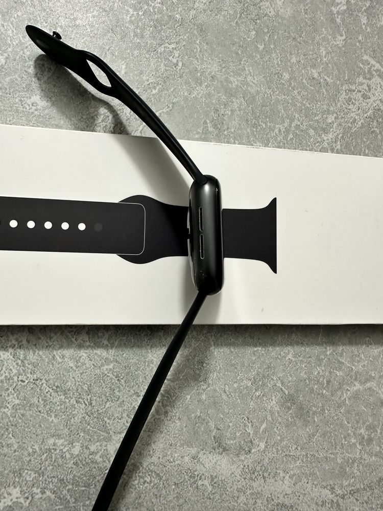 iWatch 6 40mm Black