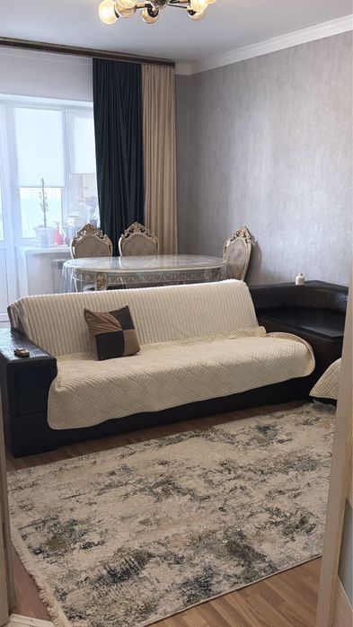 Продается 4 комнатная квартира