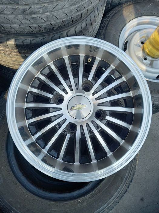 Elegant 13>< 125$ Komplekt 4ta Xolati ideal