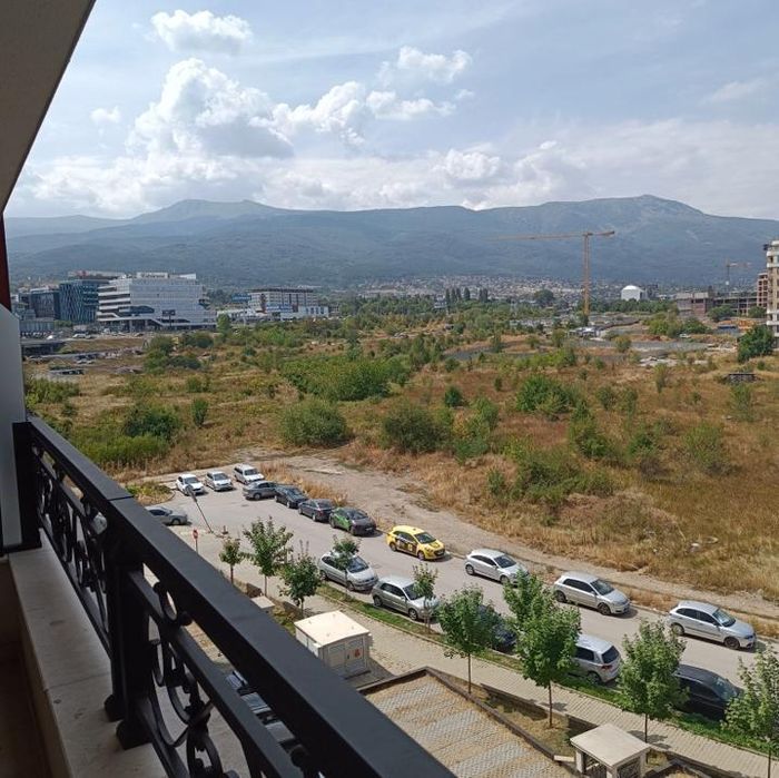 Дава се под наем Двустаен апартамент в София, Младост 4 - 70 кв.м за 800 € - Снимка #7