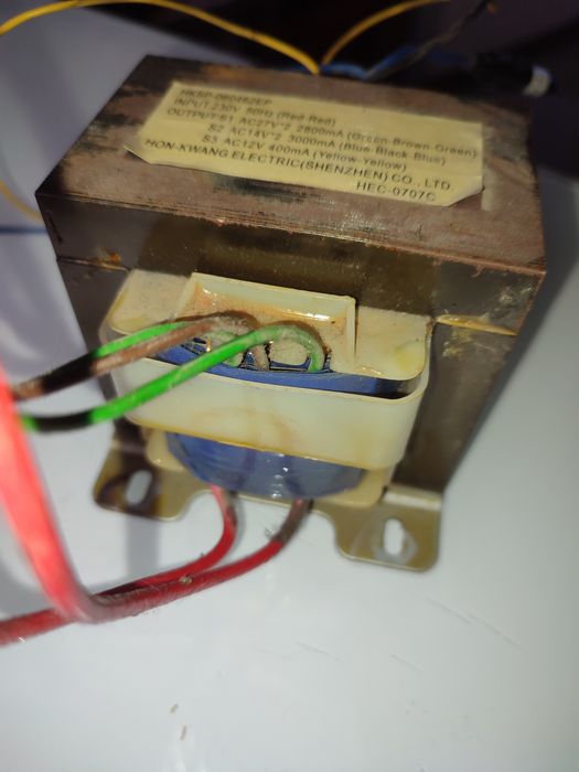 Transformator trei voltaje 27-14-12!