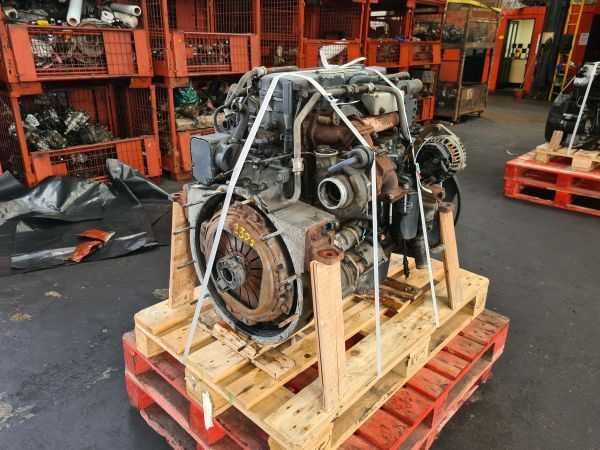 Motor complet pentru camion  Iveco Tector 4ISB EUR3 170CP 2005