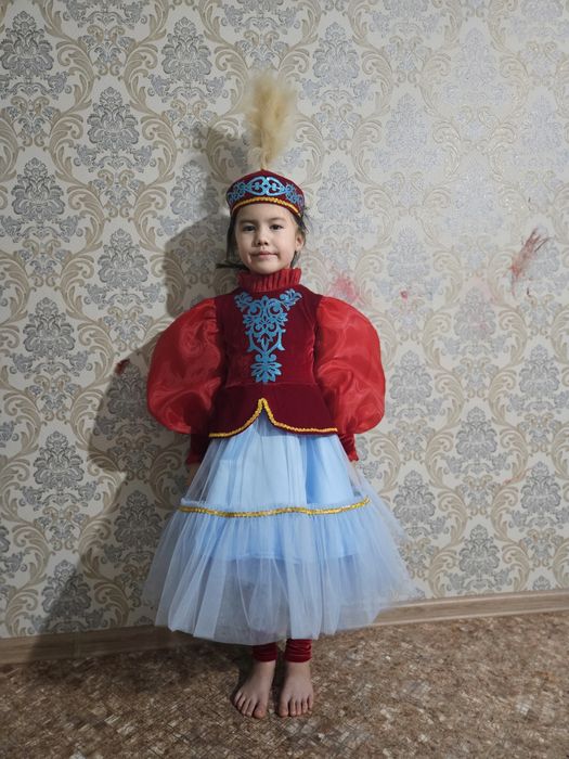 Национальный Платье