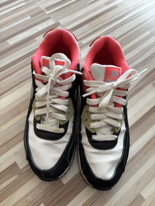 Дамски маратонки Nike 36.5