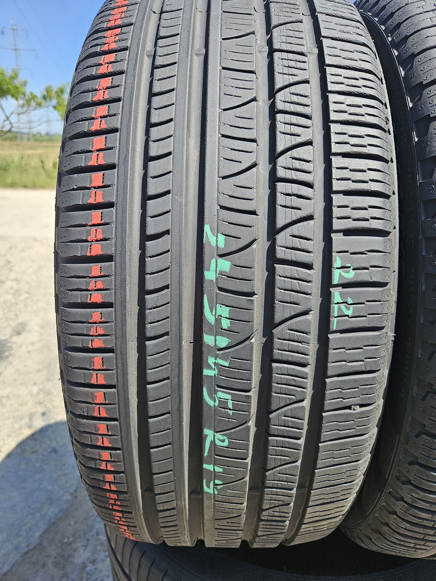 Vând anvelope m+s 245/45/19 245/45r19 PIRELLI