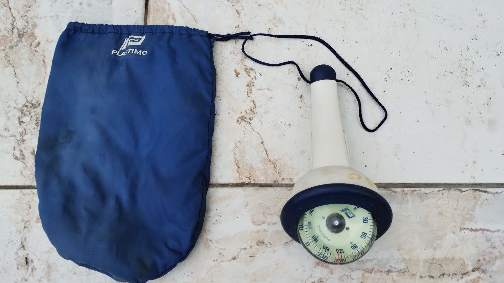 Компас Plastimo Iris 100