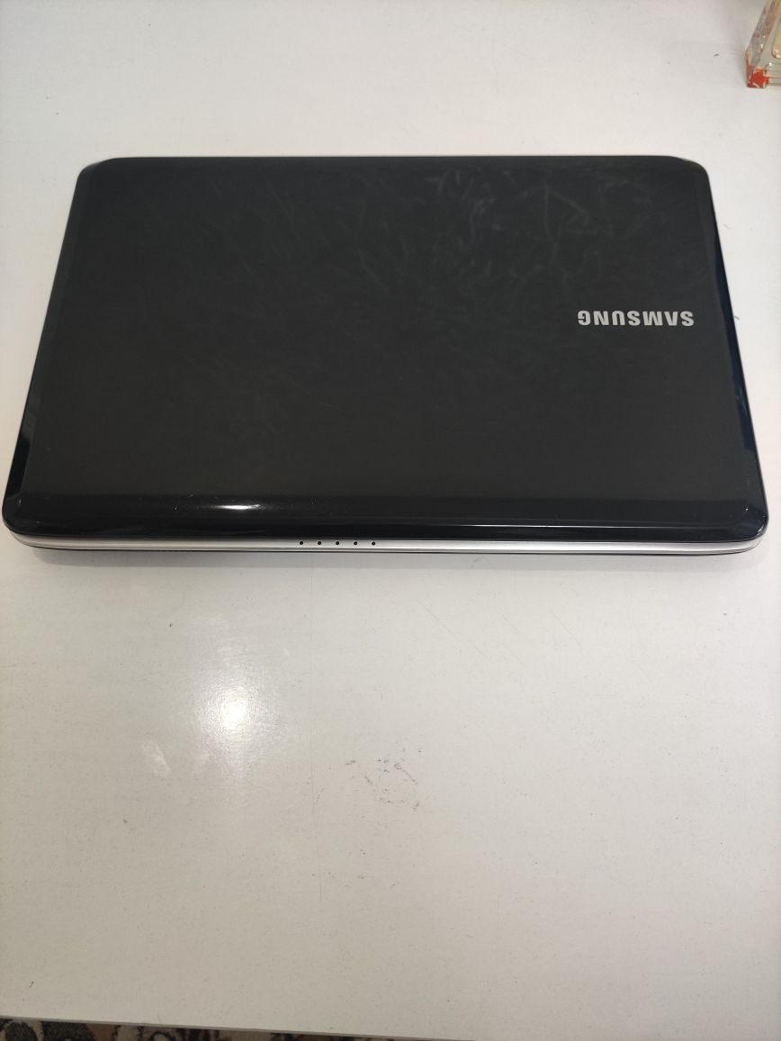Ноутбук Samsung рабочий