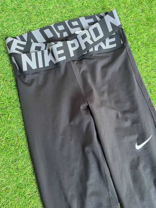 Дамски спортен клин : NIKE PRO XS
