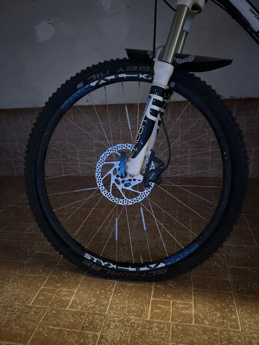 Vând bicicletă bulls wild cup 1 vand urgent