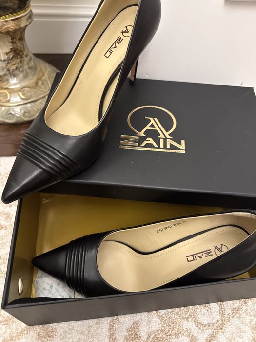 Женская вечерняя обувь