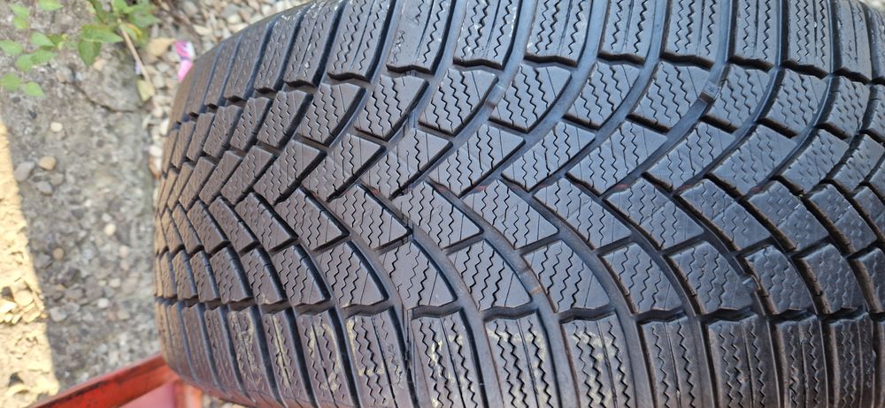 2 Anvelope Bridgestone 225 40 R18 M+S. Dot 2023