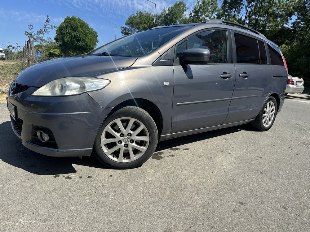 Продавам Mazda 5 2008