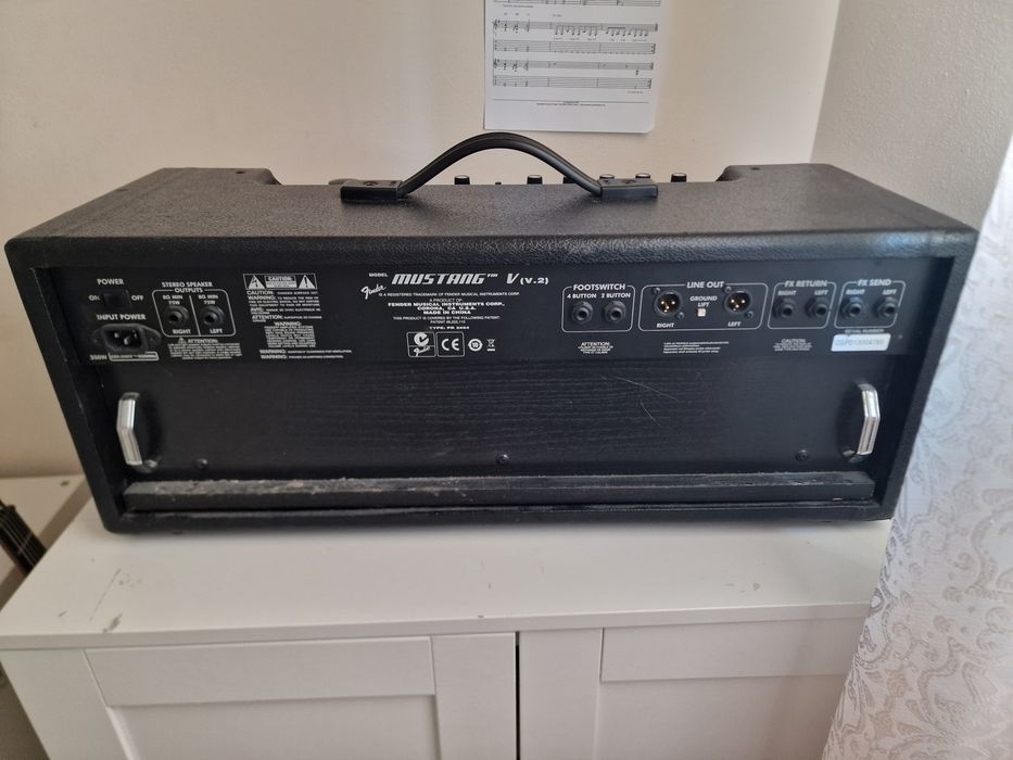 Amplificator chitara Fender Mustang V