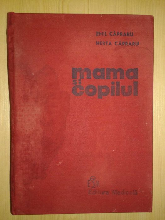 Carte Mama si Copilul