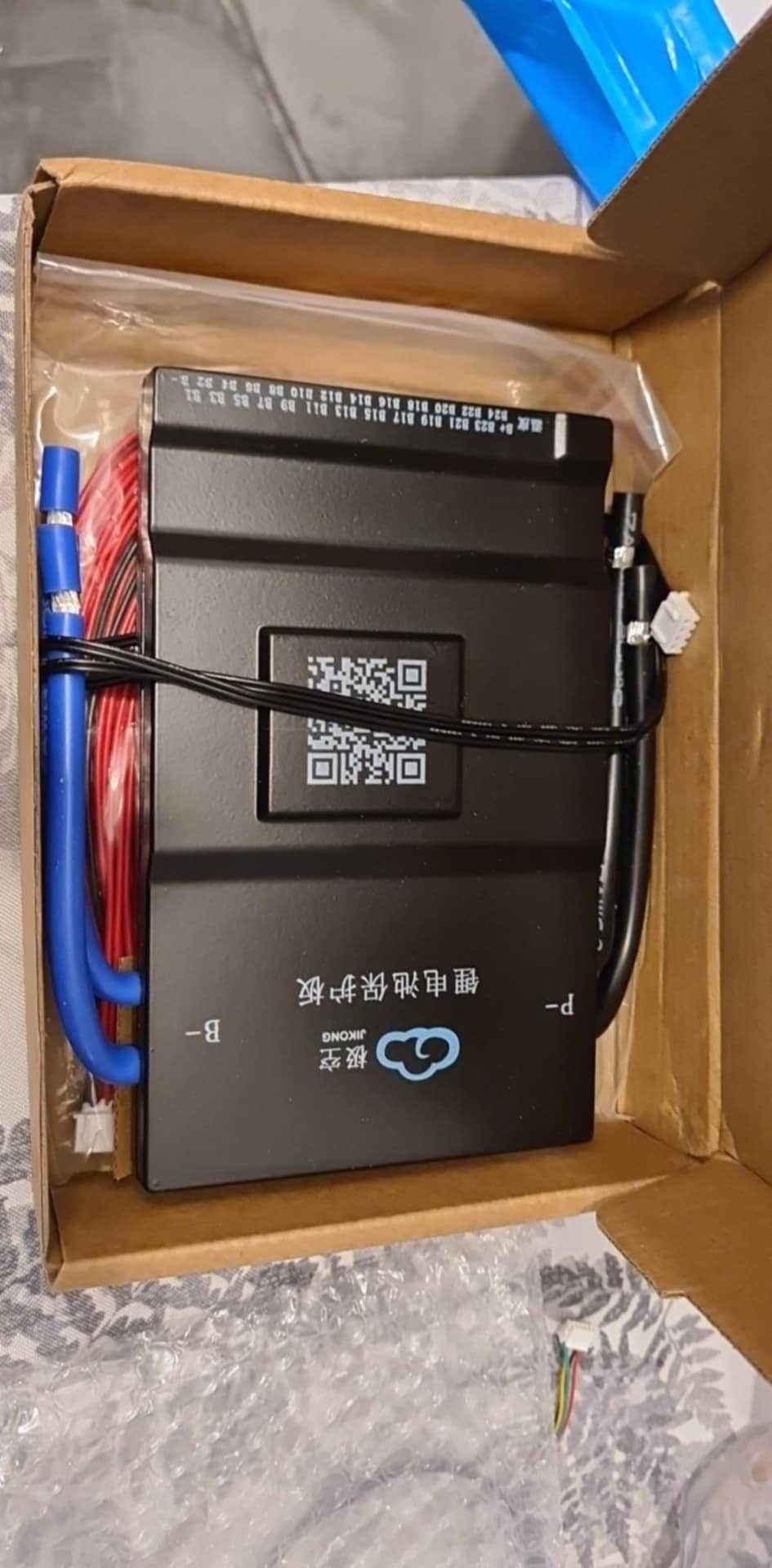 JK BMS 200A JK-B2A20S20PHC - система за управление на литиеви батерии.