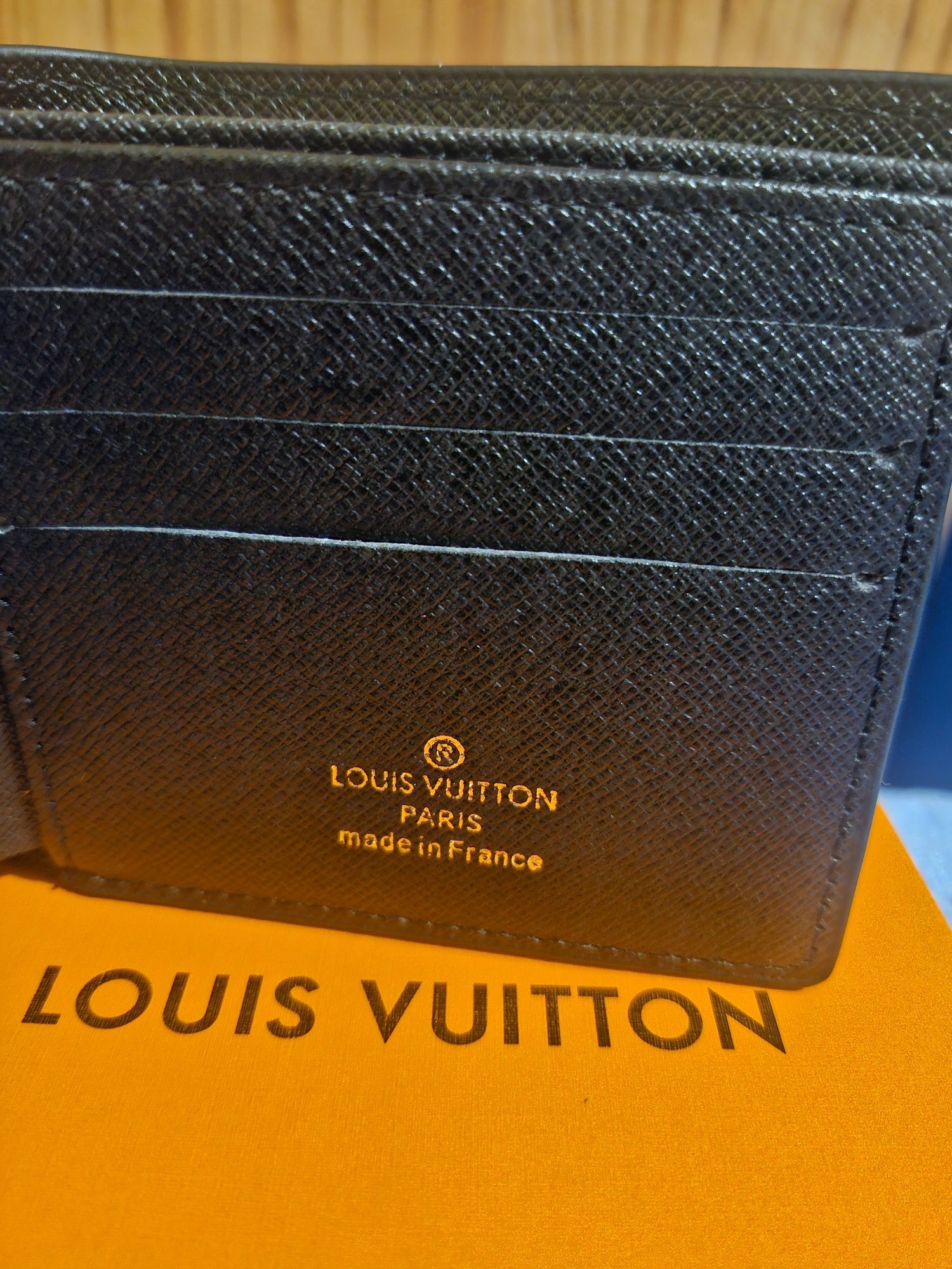 Мъжко портмоне Louis Vuitton