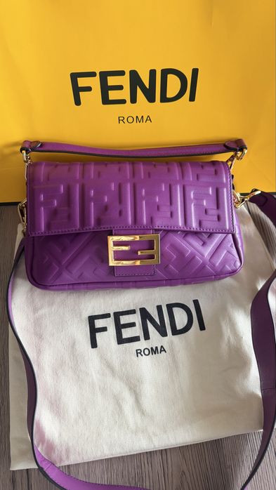 Дамска чанта Fendi baguette